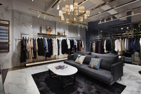 服裝專賣店空間設(shè)計(jì)實(shí)景圖,服裝專賣店空間設(shè)計(jì)實(shí)景
