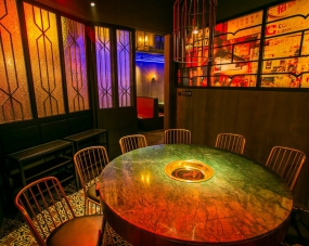 火鍋店裝修設(shè)計案例圖,火鍋店裝修設(shè)計實景圖