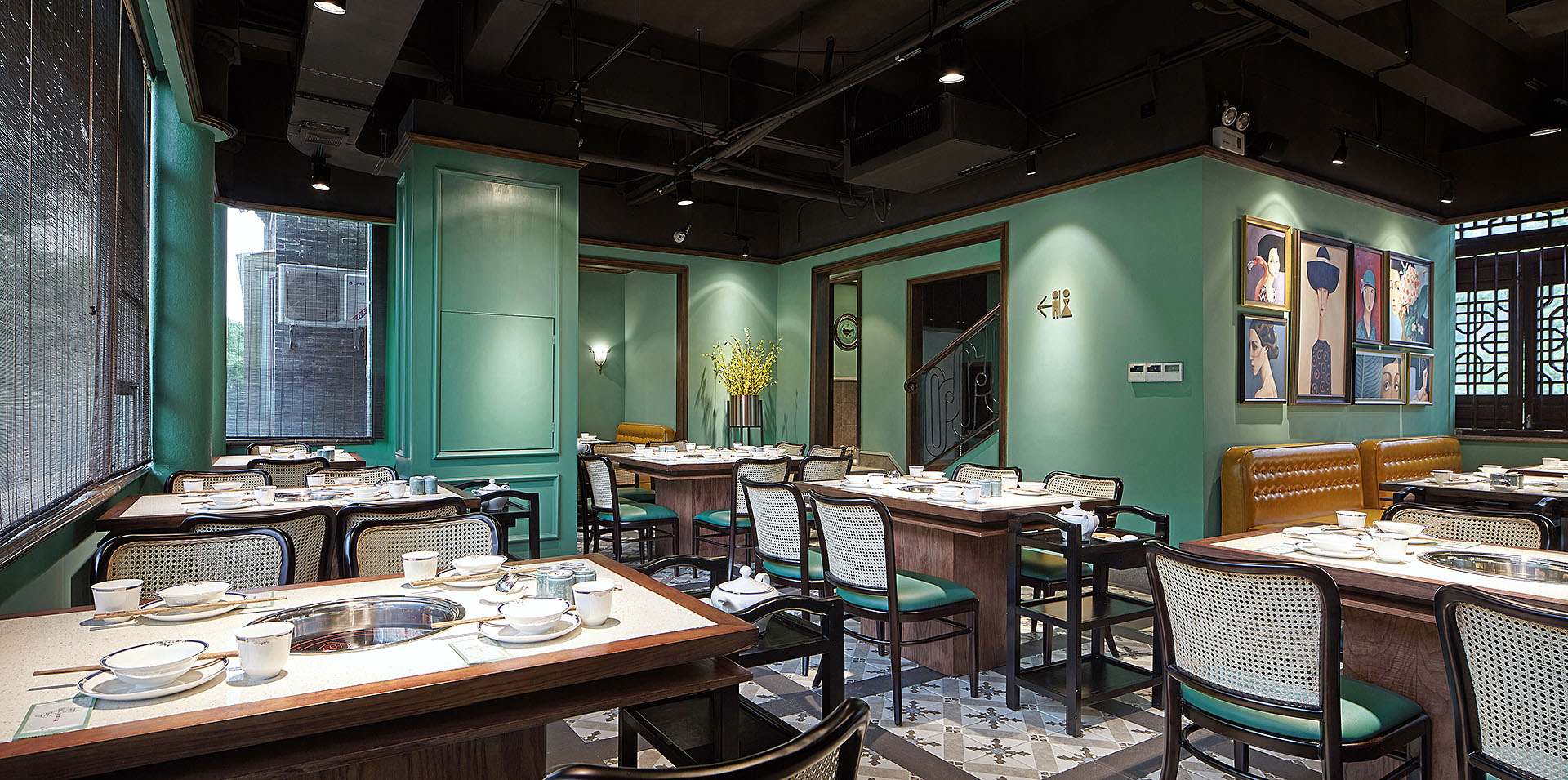 火鍋餐廳空間設計實景圖,火鍋餐廳空間設計圖片