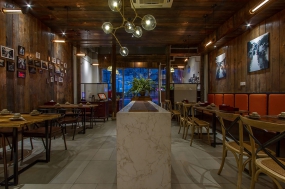 簡約快餐店空間設(shè)計案例,簡約快餐店空間設(shè)計圖片