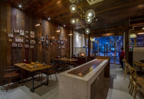 簡約快餐店空間設(shè)計效果圖,簡約快餐店空間設(shè)計案例