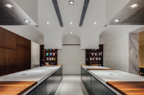 快餐店空間設(shè)計圖片