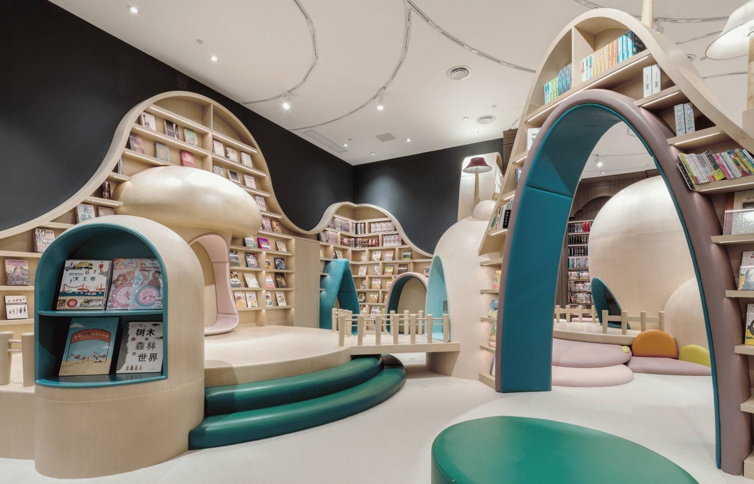 兒童游樂生活館裝修設(shè)計圖片,兒童游樂生活館圖片