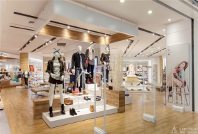 鞋店設(shè)計實景圖,鞋店設(shè)計案例圖