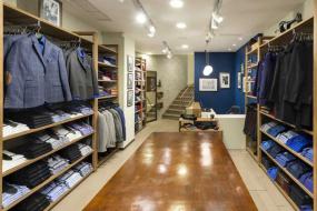 男服裝店現(xiàn)代室內裝修效果圖片大全