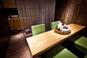 美發(fā)店門面復式室內裝修效果圖大全