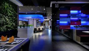 燒烤店裝修實(shí)景圖片