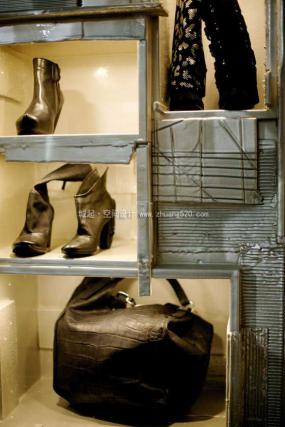 最新服裝專賣店設(shè)計(jì)裝飾效果圖
