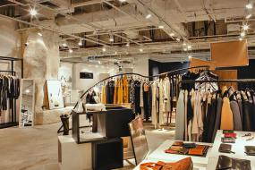 韓國服裝店設(shè)計(jì)裝修圖片