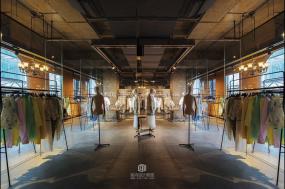 最新個(gè)性服裝店設(shè)計(jì)裝飾效果圖片