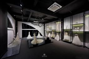 時尚服裝店裝飾設(shè)計效果圖
