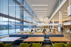 高檔服務型商務辦公室裝修圖片