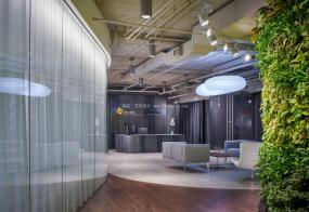 高檔旅游服務公司辦公室裝修圖片