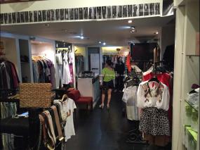 最新服裝設計工作室裝飾效果圖