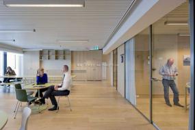 科技風(fēng)格辦公室設(shè)計(jì)裝飾圖片