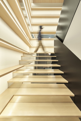 外貿(mào)辦公室裝修loft圖