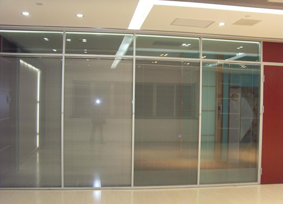 辦公室高隔斷圖片